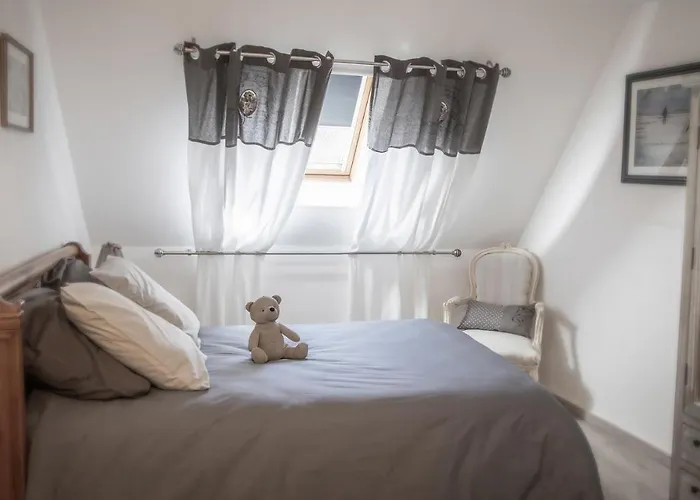 De Vernelle - Saint Pierre En Auge * Bretteville-sur-Dives